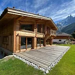 Magnifique A Avec Jacuzzi Et Sauna - Fr-1-343-268 シャレー